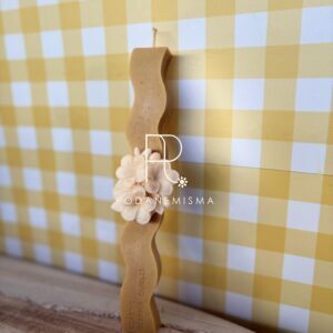 Πασχαλινή λαμπάδα